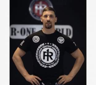 РУСТАМ СУНОВАРОВ